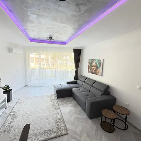 Apartment азуро бийч несебър-равда